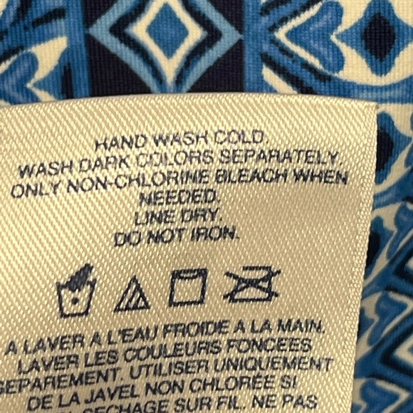 Lands' End Blue and White Geometric Swim Top Rash Guard - Picture 5 of 6